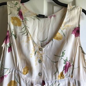 Preloved sleeveless rayon dress